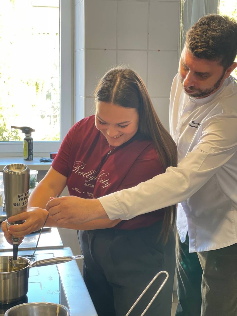 photo_2025-09-30_07-45-33.jpg photo_2025-09-30_07-45-33.jpg