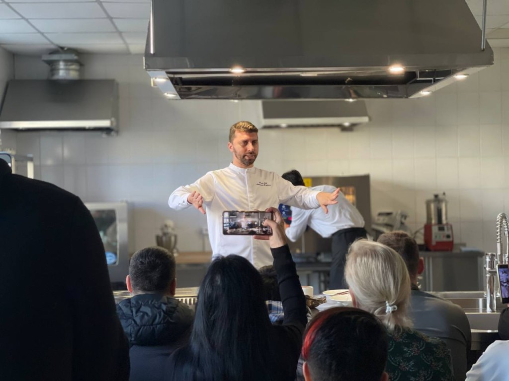 photo_2025-09-30_07-46-59.jpg photo_2025-09-30_07-46-59.jpg